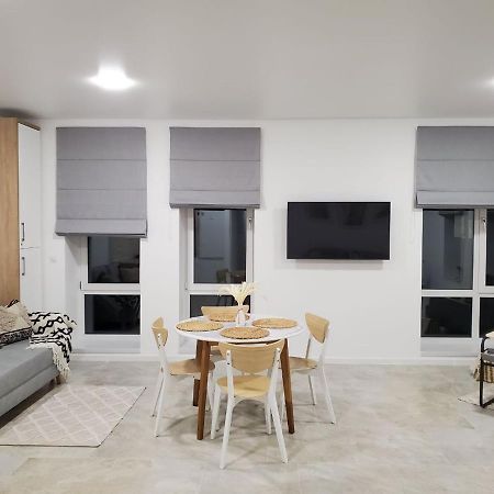 Vinna Просторі Апартаменти В Новобудові. Ternópil Exterior foto